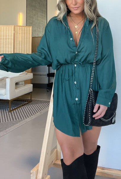 CONJUNTO DE VESTIDO MACACÃO FEMININO DE CETIM COBERTO PARA NOITE (COMPRE 2 FRETE GRÁTIS)