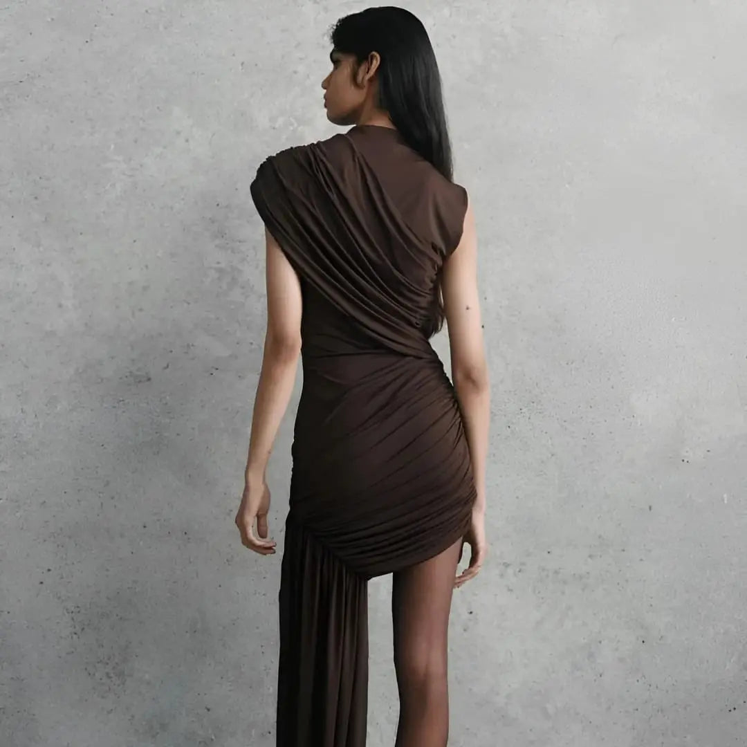 Vestido midi marrom Saphire - Comprimento midi e caimento perfeito