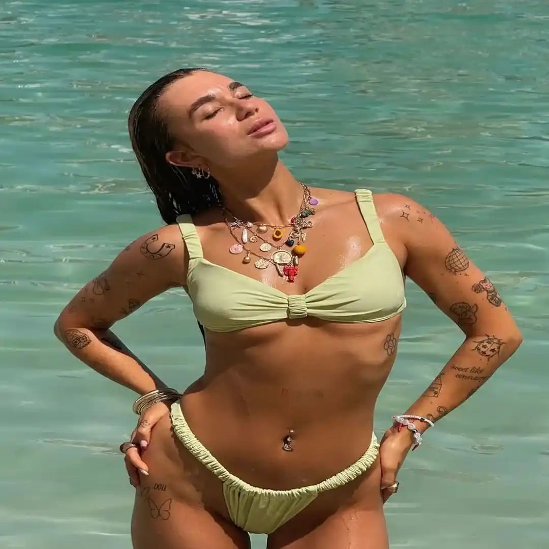 Conjuntinho Praia Elara - Saia Bandeau e Biquíni Atada