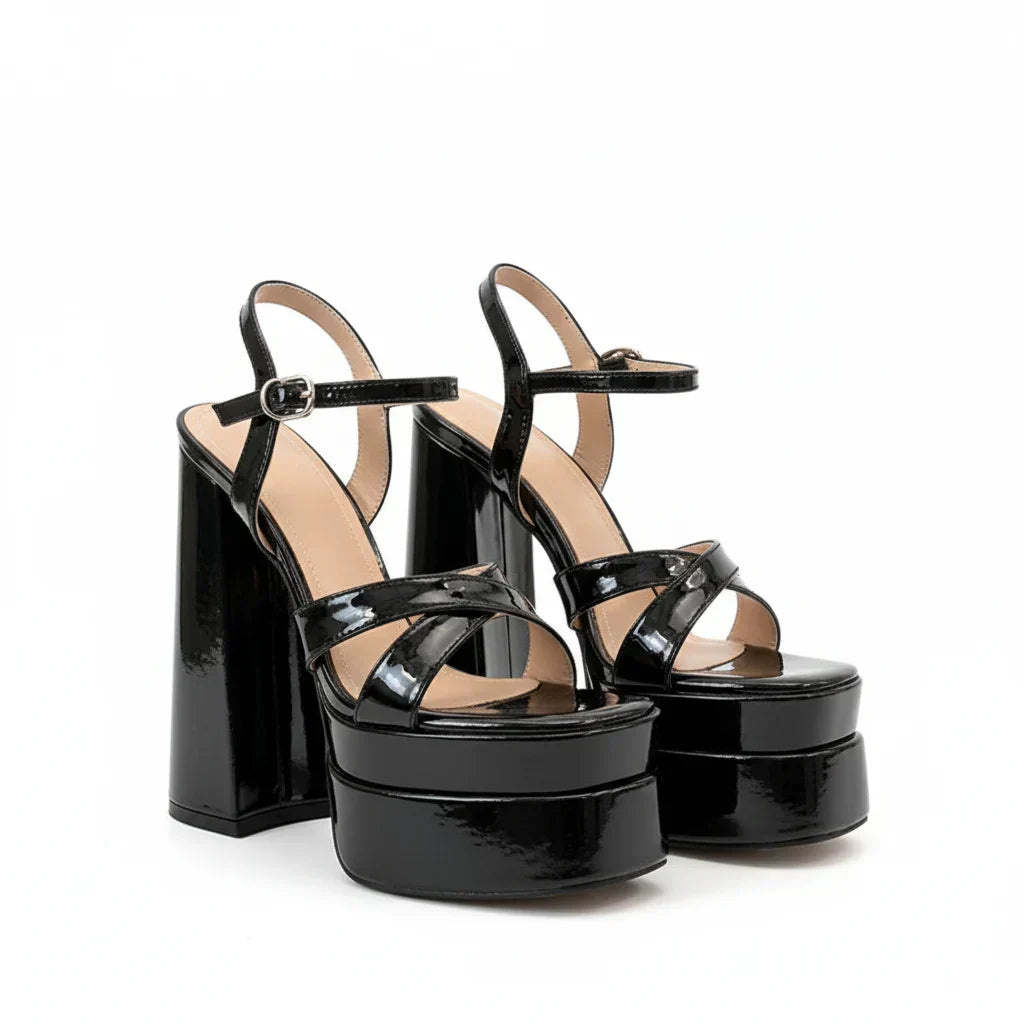 Salto Plataforma Preto Madame Gi - GiBoutique